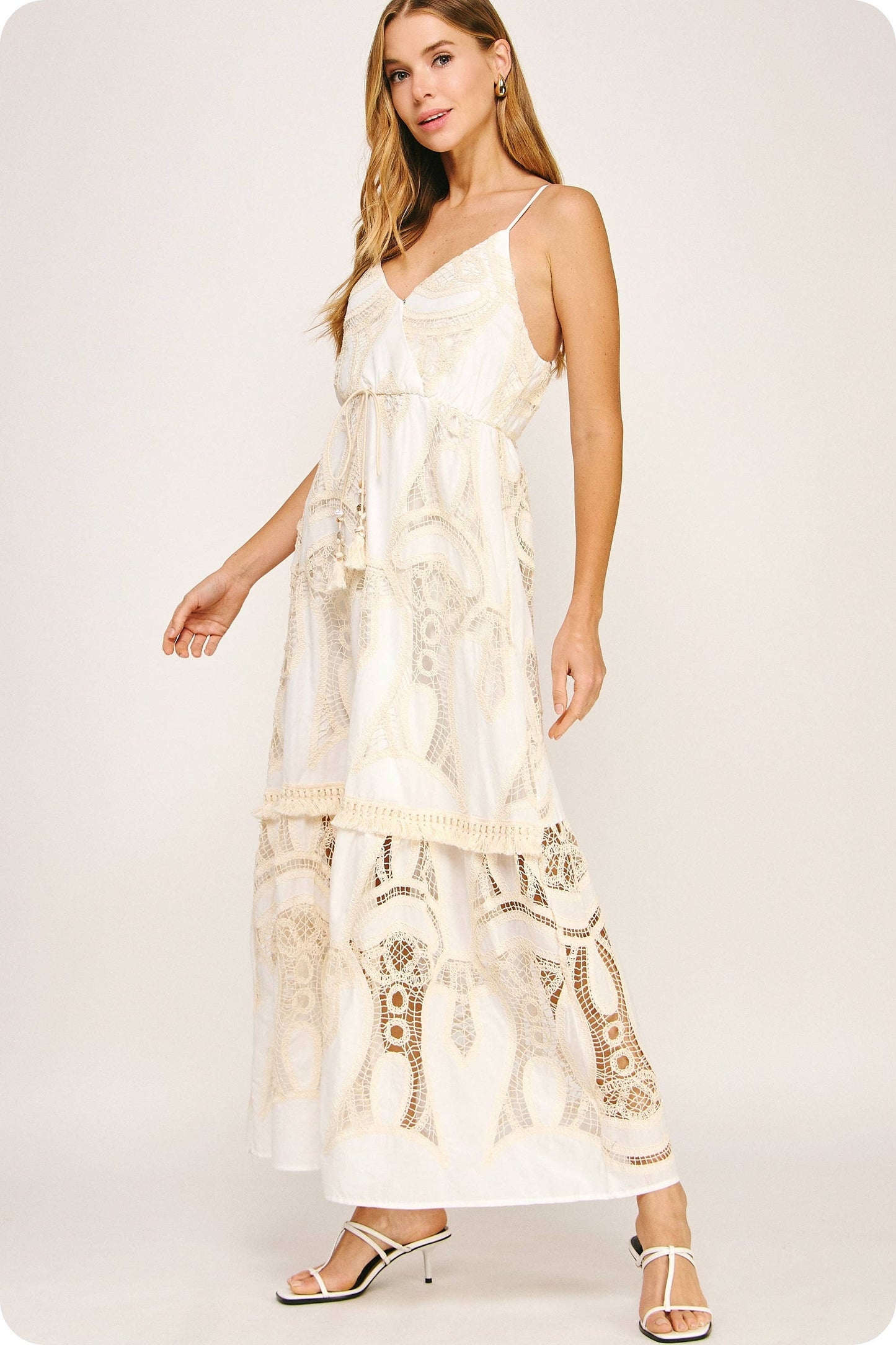 Crochet Lace Maxi Dress: White/beige