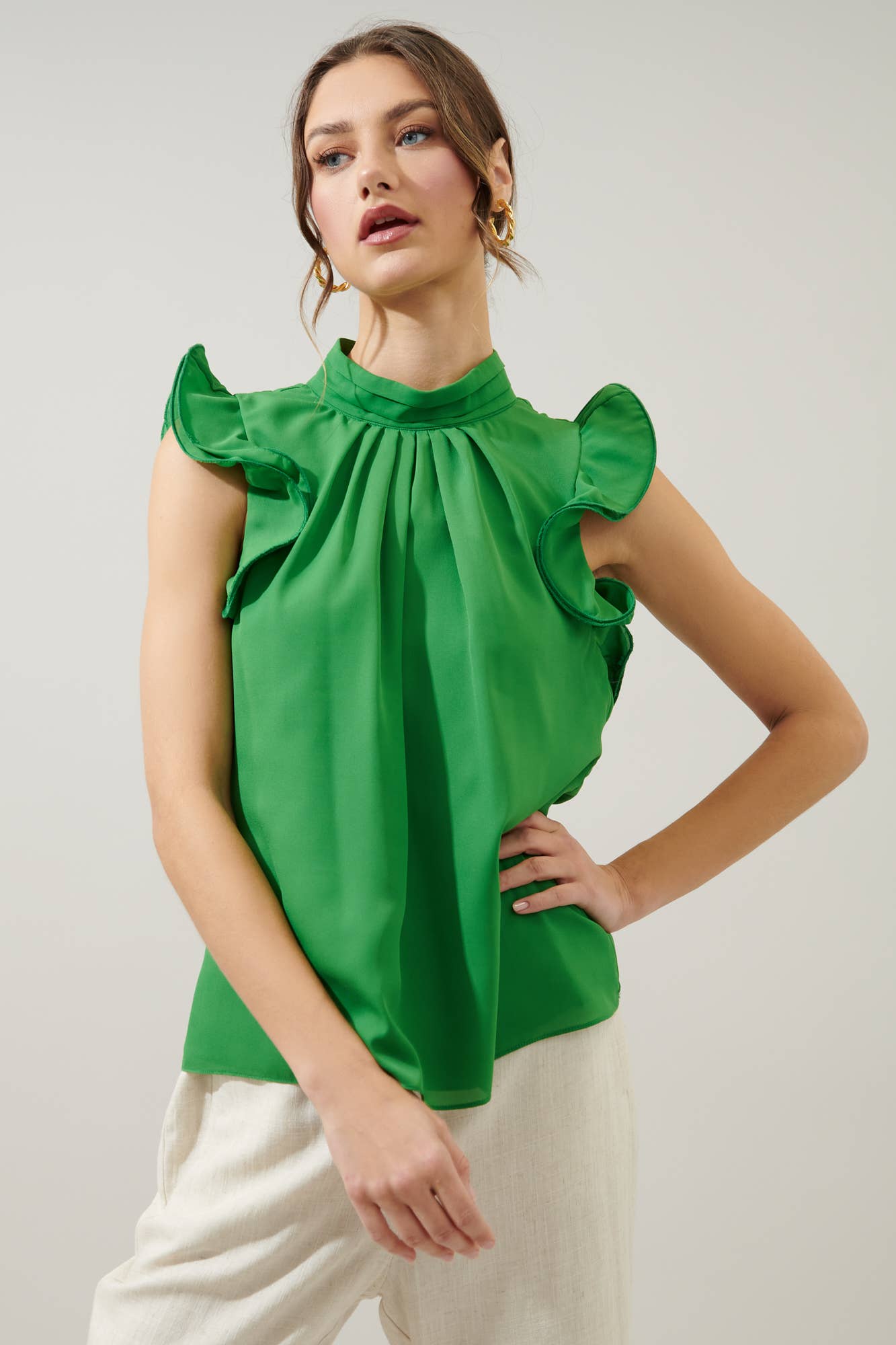Kendra Mock Neck Wire Ruffle Sleeve Blouse: Kelly Green