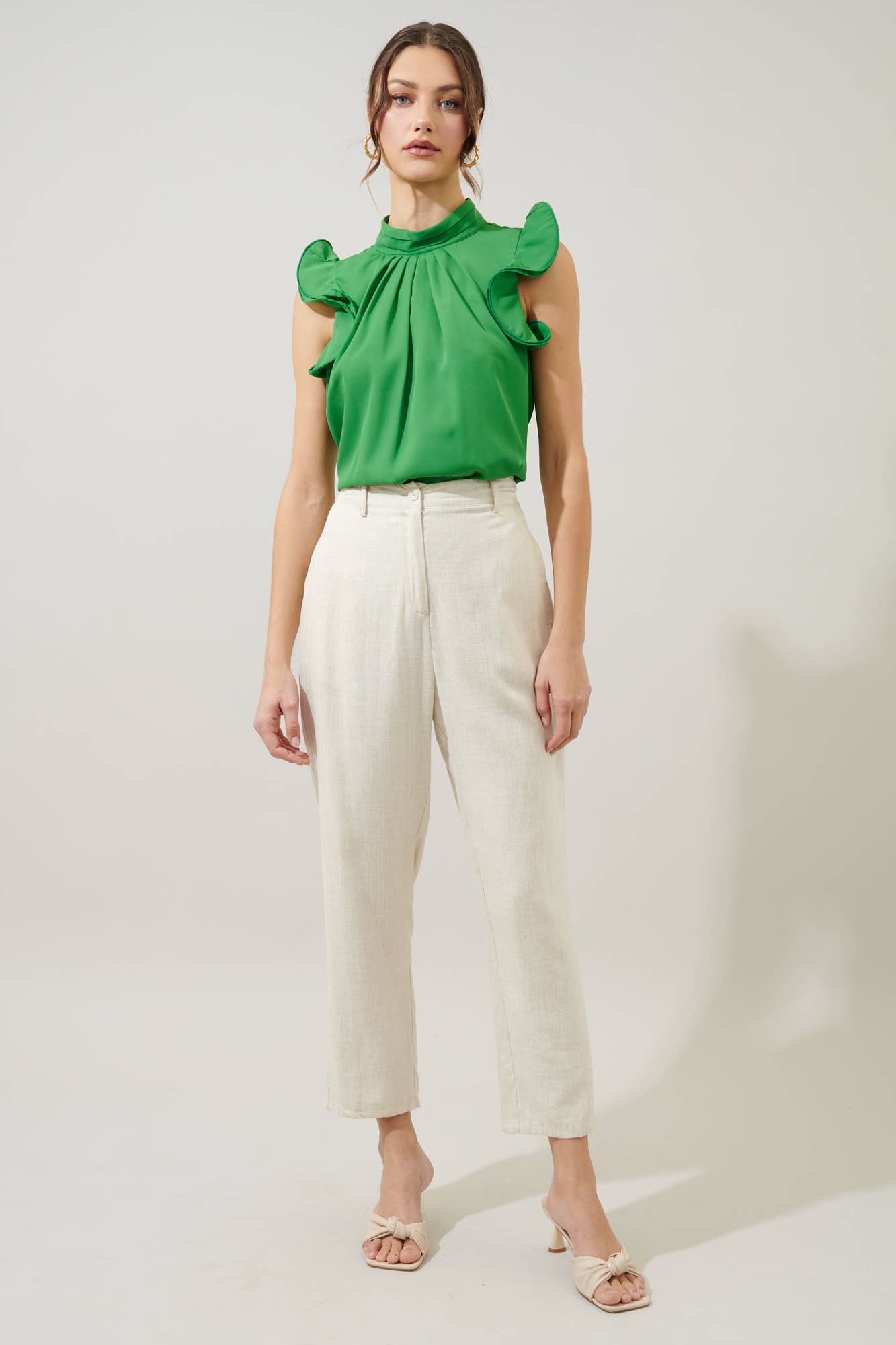 Kendra Mock Neck Wire Ruffle Sleeve Blouse: Kelly Green