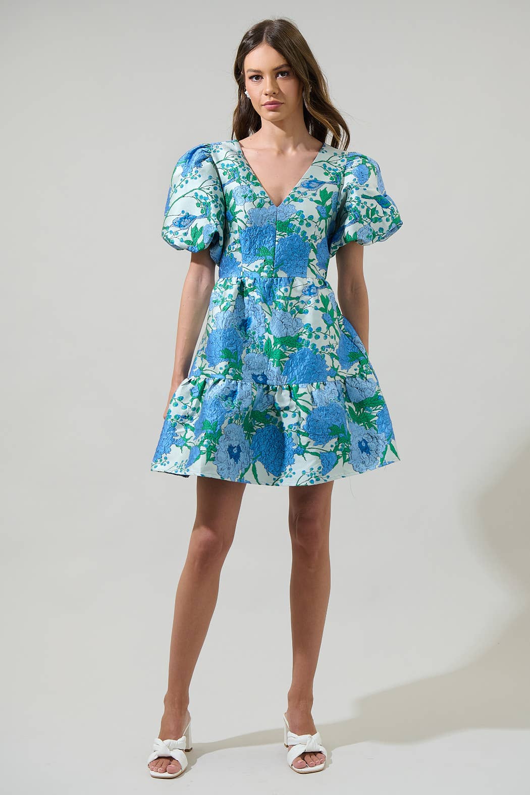 Willa Floral May Jacquard Tiered Mini Dress: WHITE-BLUE
