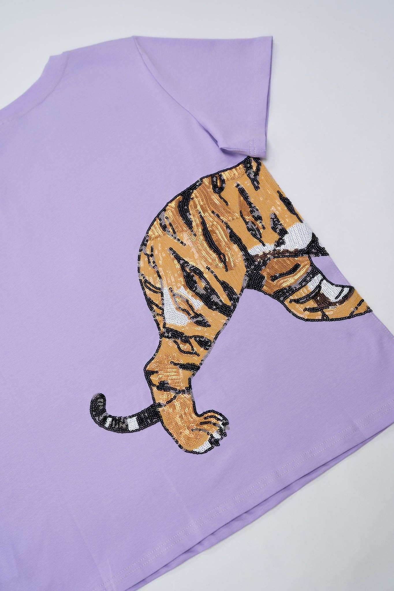Tiger Wrap Around Tee: S WHITE