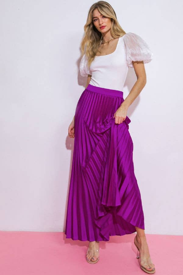 A solid satin fully pleated maxi skirt -IK7468: MAGENTA / S
