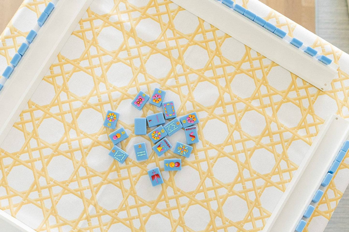 Scalloped Square Table Topper: Gold Cane
